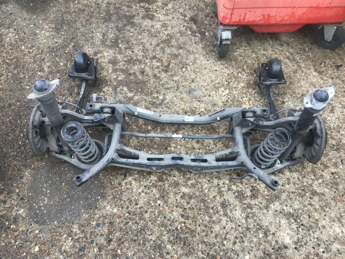 VOLKSWAGEN TOURAN MK2 1.6 DIESEL REAR AXLE 5QA505315B DGDA 2015 20201