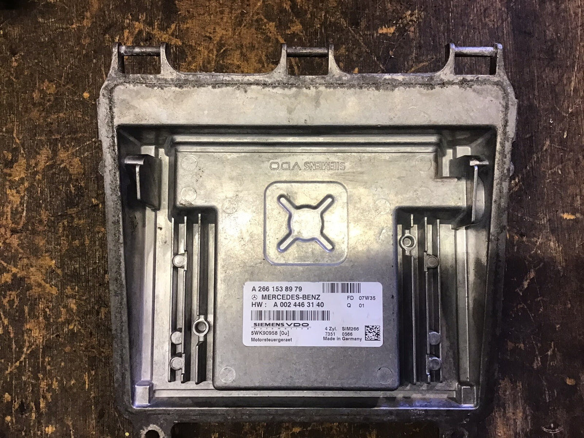MERCEDES A CLASS W169 1.5 PETROL ENGINE CONTROL UNIT ECU A2661538979 2005 20120