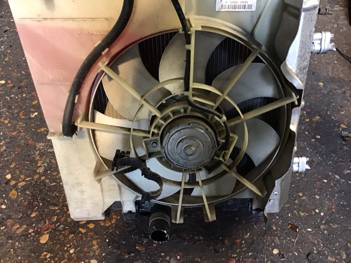 PEUGEOT 108 CITROEN C1 1.0 PETROL COMPLETE RADIATOR FAN 16360 0Q021 A 2015 20223