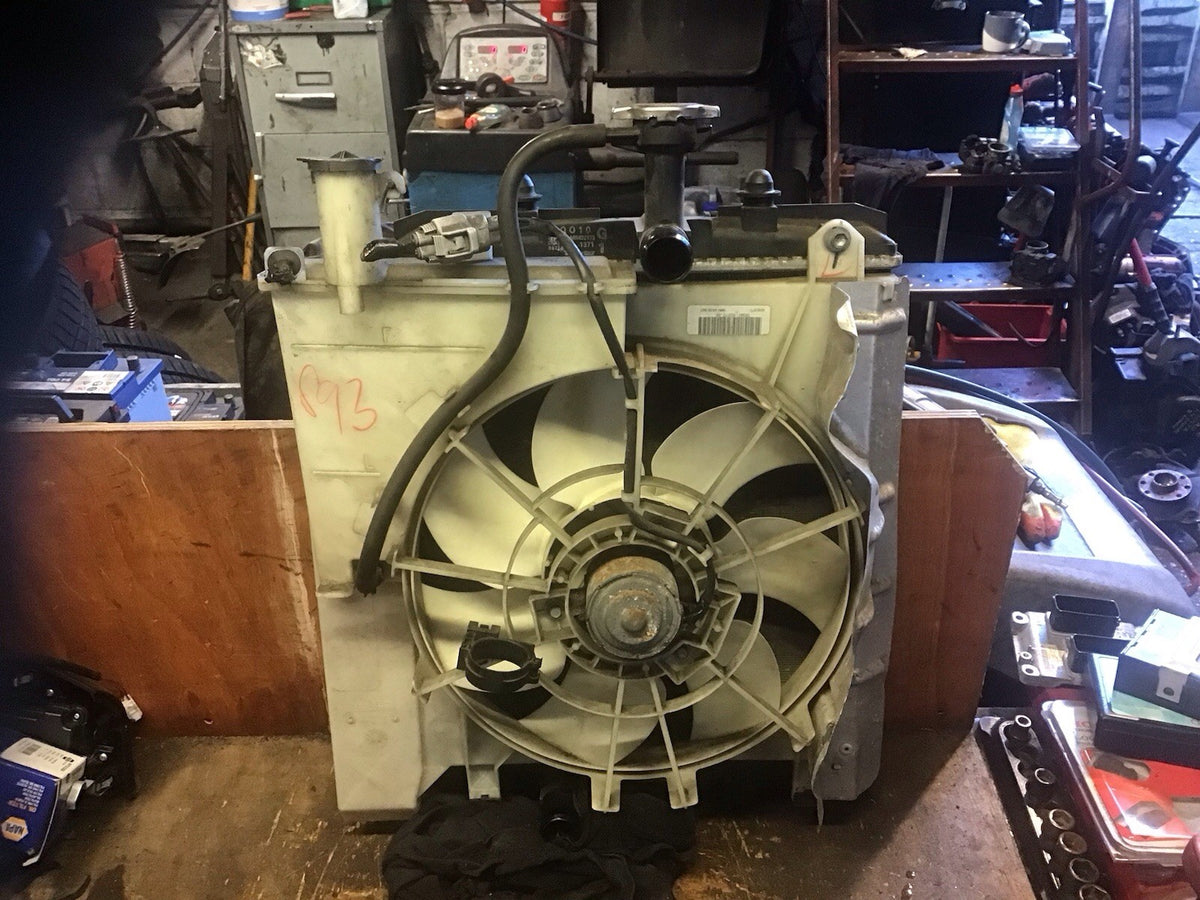 CITROEN C1 PEUGEOT 107 AYGO 1.0 PETROL RADIATOR FAN 16360 0Q010 00 2005 20143