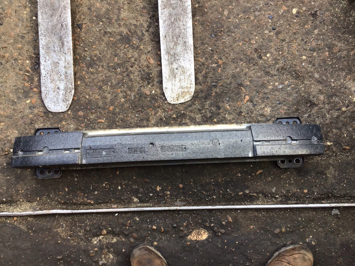 FIAT 500 FRONT BUMPER SUPPORT BAR CRASH BAR WITH FOAM 2008 20151