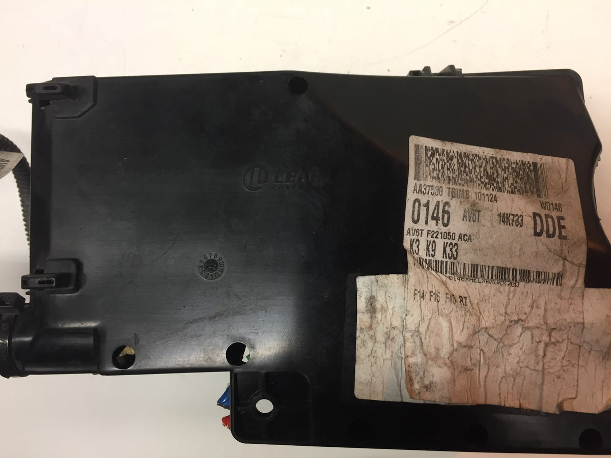  FORD C MAX 1.6 TDCI DIESEL FUSE RELAY BOX AV6T 14A142 AA 2011 20152