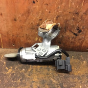 TOYOTA YARIS IGNITION BARREL LOCK AND KEY 89783 0D010 2006 20116
