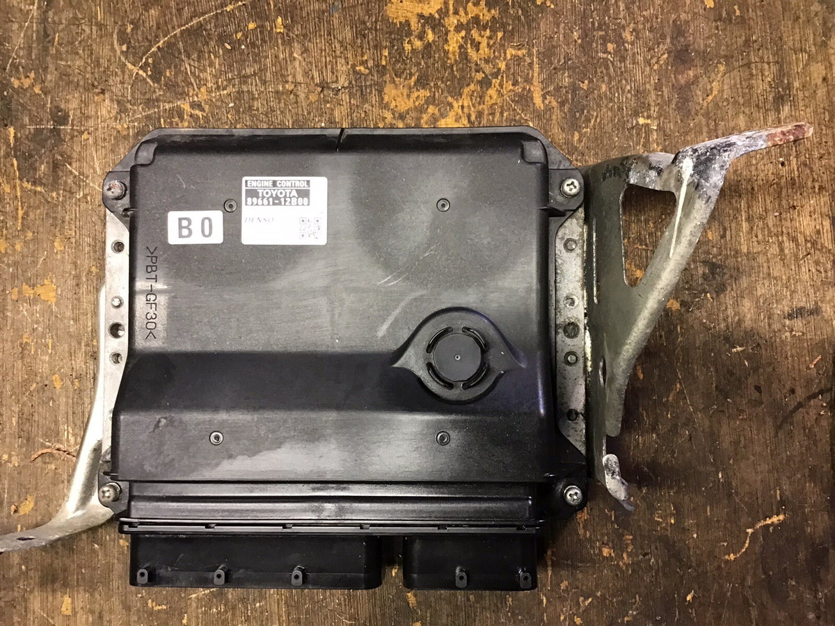 TOYOTA AURIS 2.0 DIESEL ENGINE ECU 89661 12B00 DENSO 175800 8021 2007 20100