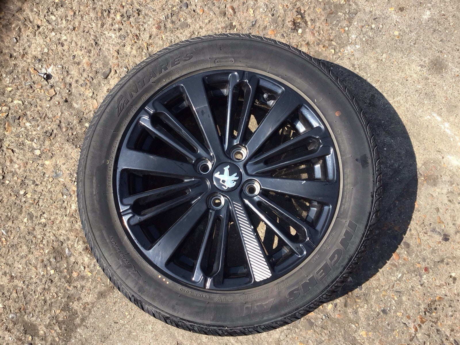 PEUGEOT 208 ALLOY WHEEL 16'' 9808137577 TYRE 195X55X15  2012 20191