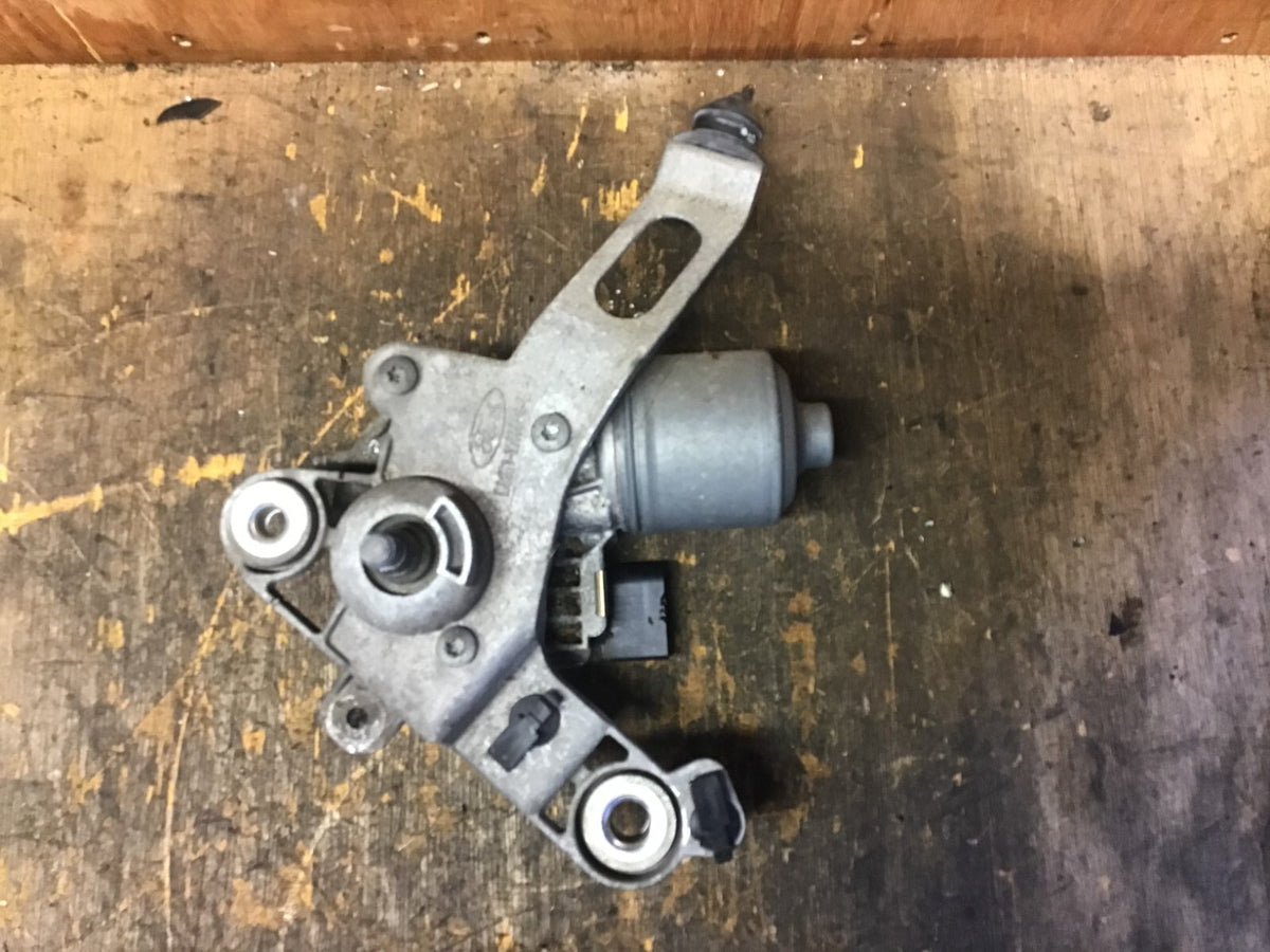 FORD FOCUS MK3 DRIVER'S SIDE O/S FRONT WIPER MOTOR BM51 17K484 B  2011 20155
