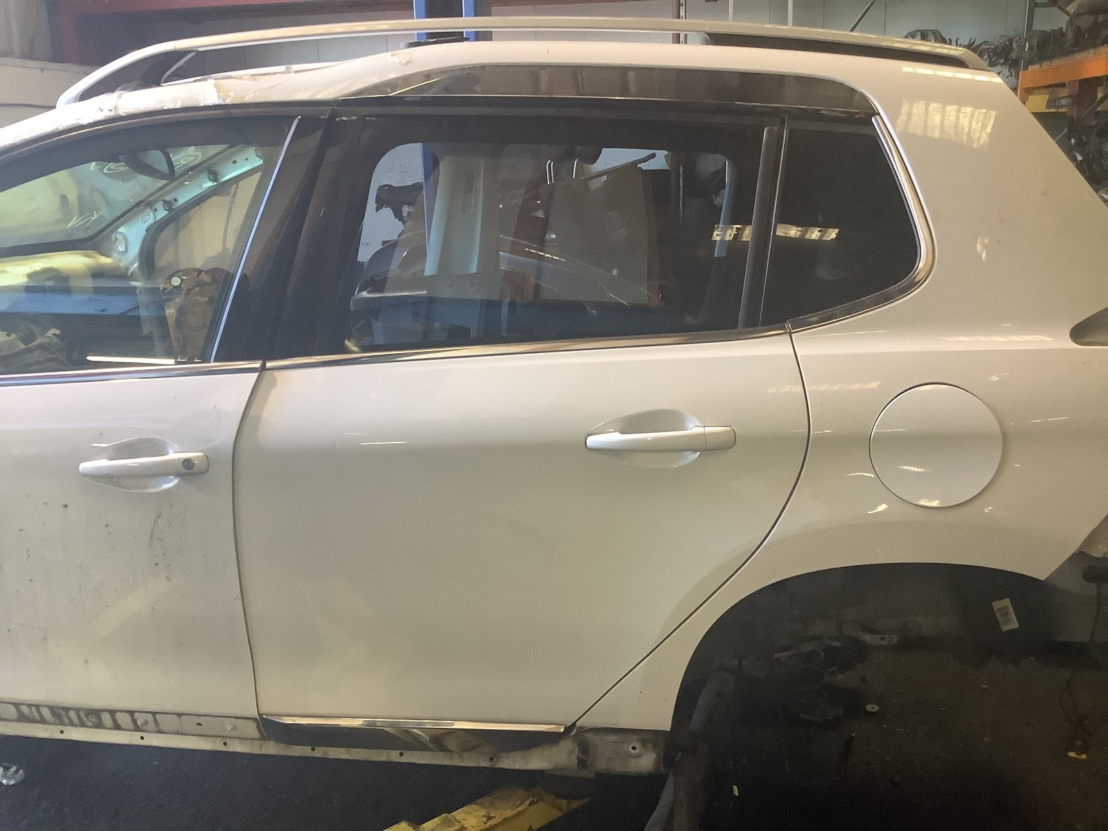PEUGEOT 2008 MK1 PASSENGERS SIDE REAR DOOR BANQUISE WHITE EWP 2013 20190