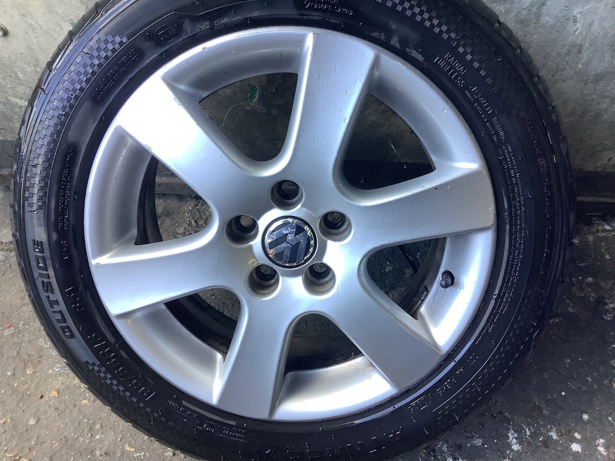 VOLKSWAGEN POLO 9N3 ALLOY WHEEL 15'' 6Q0601025R WITH TYRE 195X55X15 2005 20094