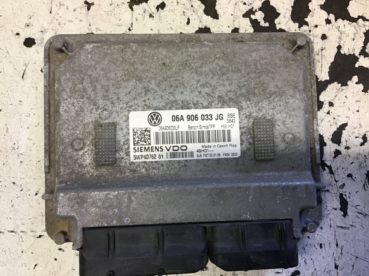 VOLKSWAGEN GOLF MK6 1.6 PETROL ENGINE CONTROL UNIT ECU 06A906033JG BSE 2008 20121