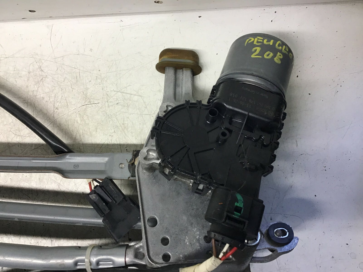 PEUGEOT 208 FRONT WIPER MOTOR WITH LINKAGE 9673917180 3397021392 2012 20184