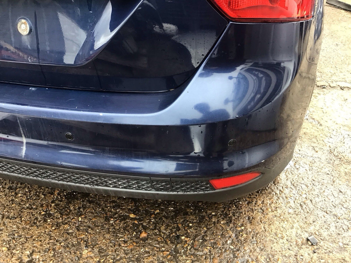 FORD FOCUS MK3 REAR BUMPER INK BLUE METALLIC HATCHBACK 2011 201410