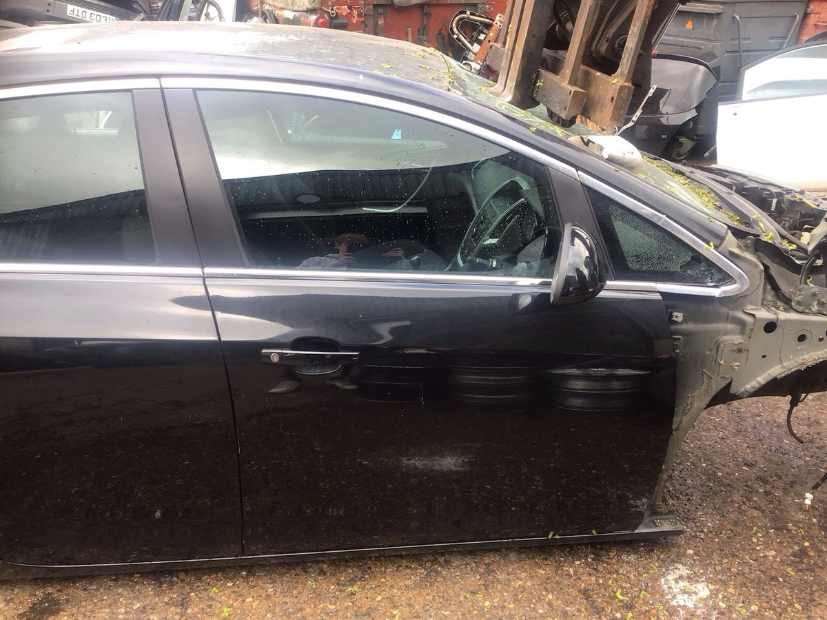 VAUXHALL ASTRA J DRIVER'S SIDE O/S FRONT DOOR  CARBON FLASH BLACK Z22C 2010 20152