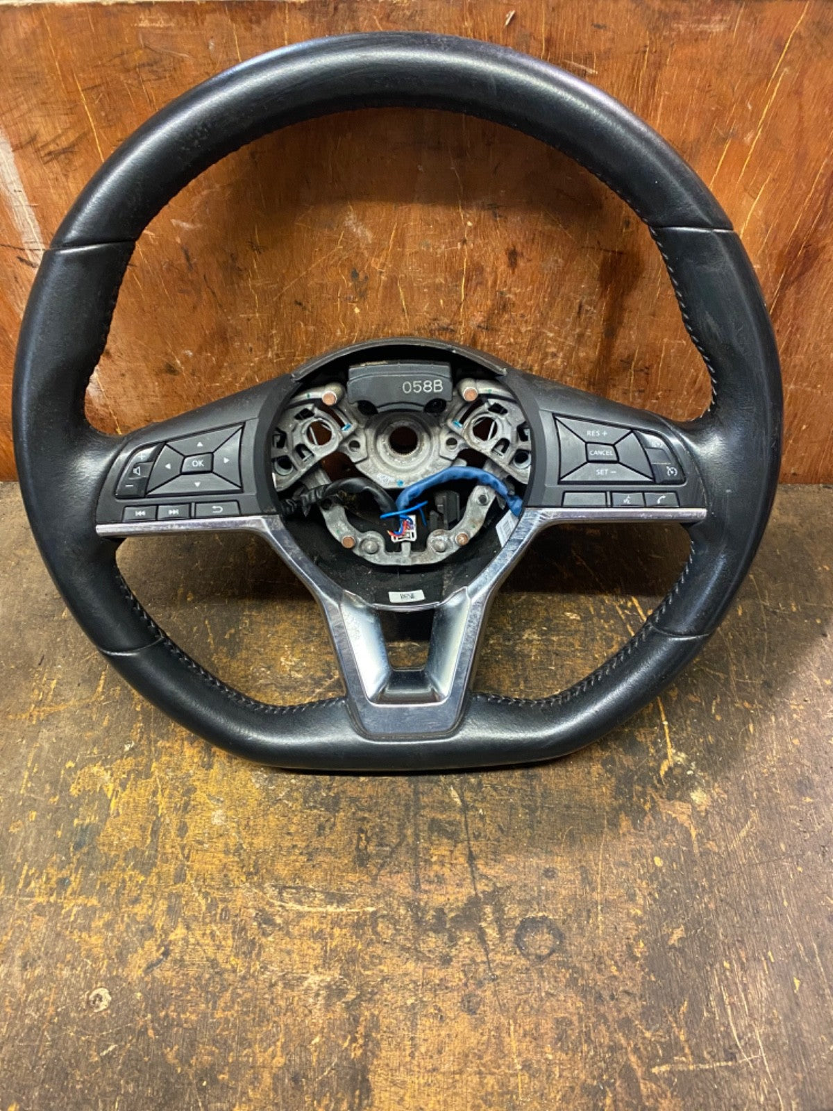 NISSAN QASHQAI J11 STEERING WHEEL  MULTIFUNCTION 34231448 E 2013 20170