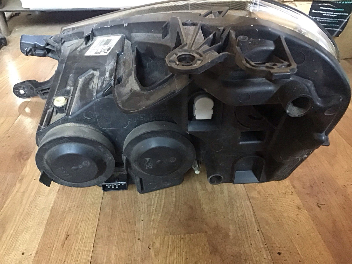 PEUGEOT EXPERT DRIVER'S SIDE HEADLIGHT 89902606 2007 20168