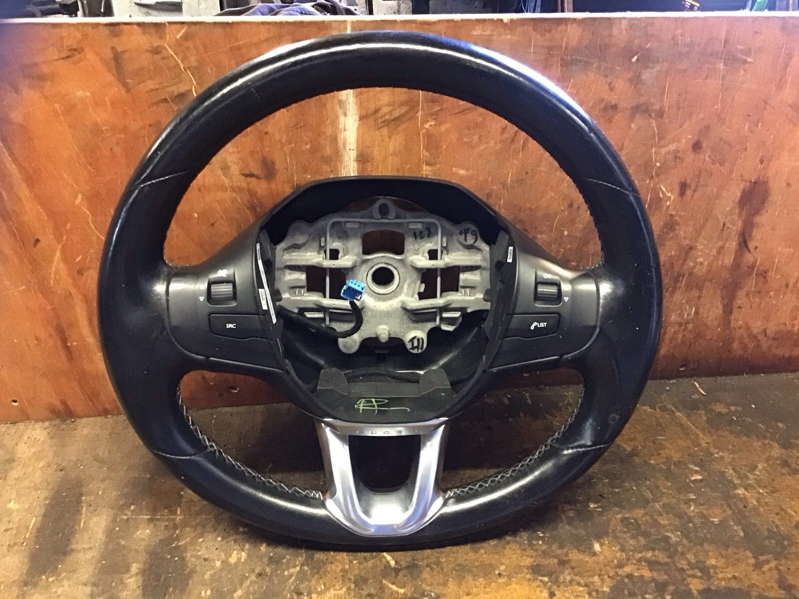 PEUGEOT 2008 MK1 DRIVER'S STEERING WHEEL LEATHER 98084115ZD 2012 20171