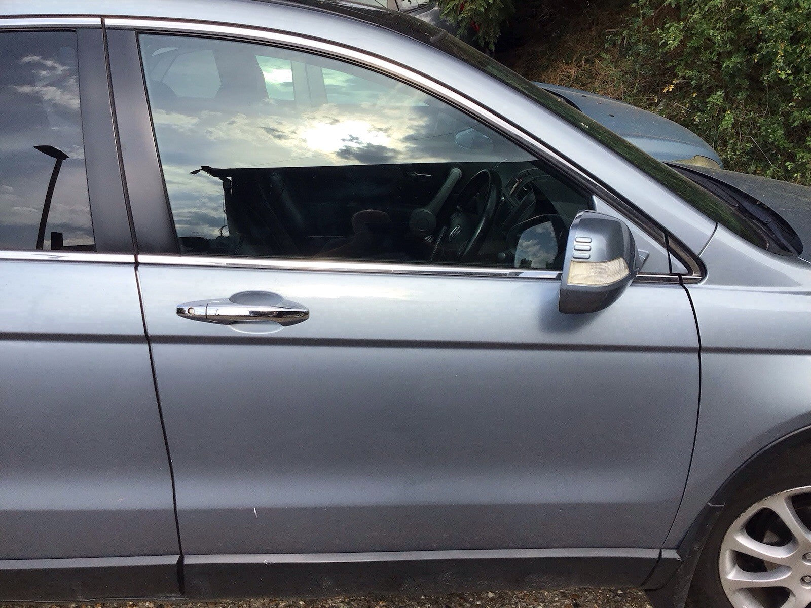 HONDA CRV DRIVER'S SIDE FRONT O/S DOOR BLUEISH SILVER METALLIC B538M 2007 20120