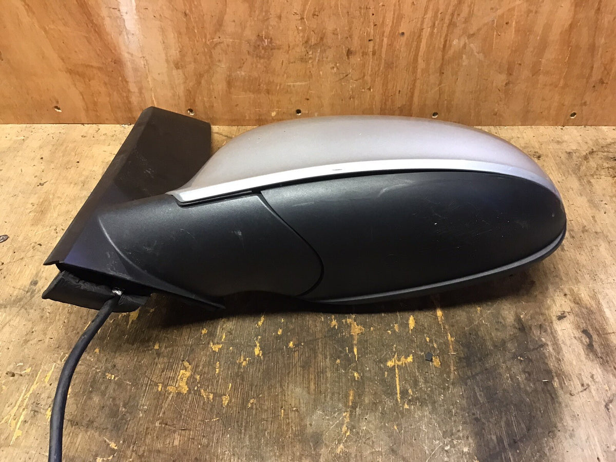 VAUXHALL ASTRA J PASSENGER'S SIDE N/S DOOR MIRROR SOVEREIGN SILVER 176/GAN8