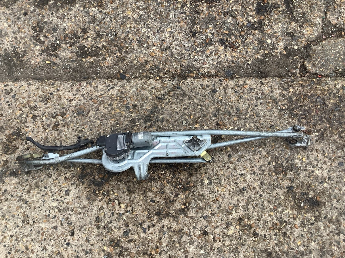 SEAT ALHAMBRA WIPER MOTOR AND LINKAGE 0390241803 2014 20211