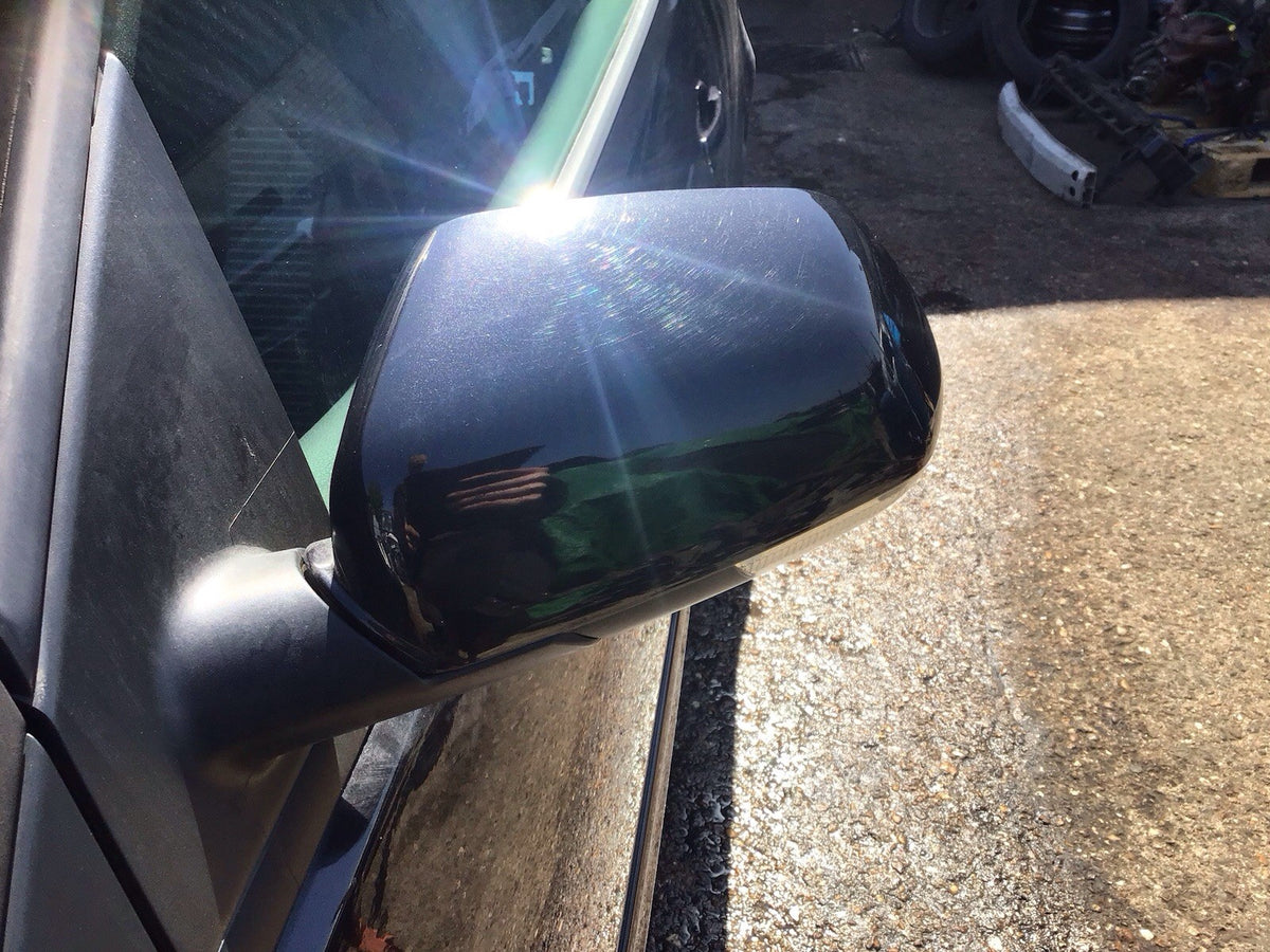 VOLKSWAGEN POLO 9N3 PASSENGERS SIDE N/S WING MIRROR DIAMOND BLACK LC9Z 2005 20080