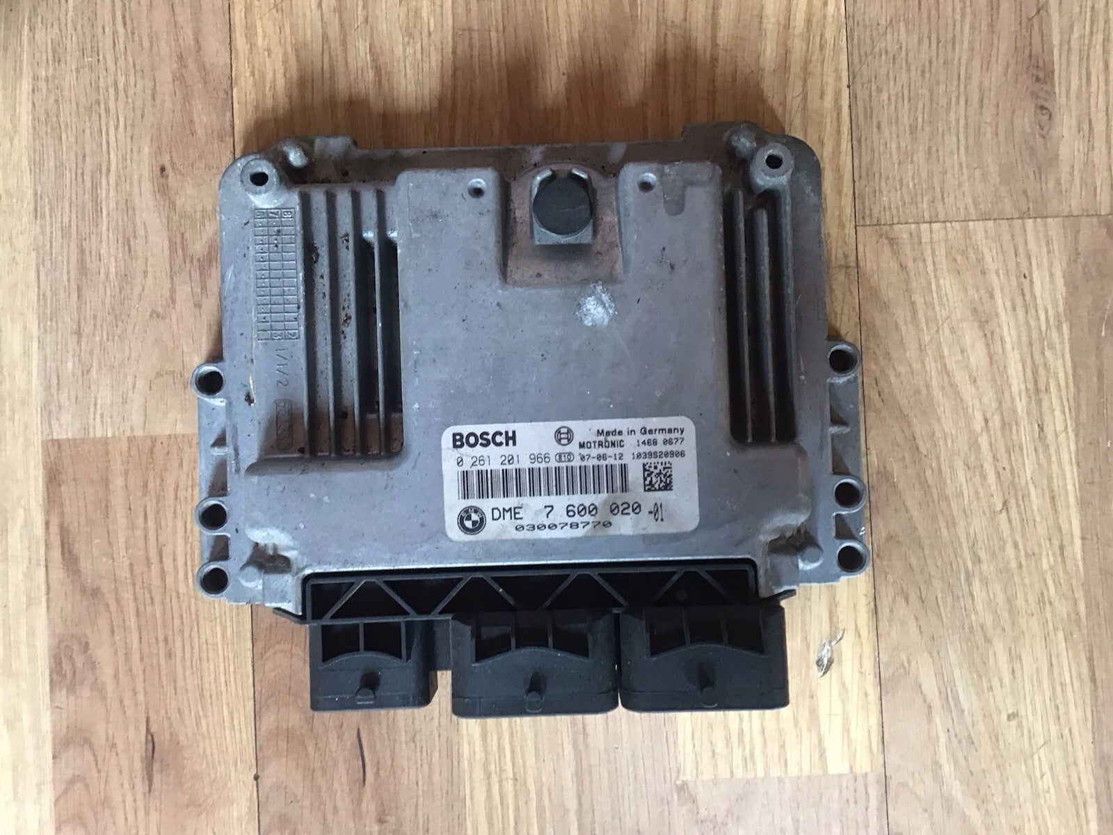BMW MINI 1.6 PETROL ENGINE CONTROL UNIT ECU 0261201966 R56 2006 20110