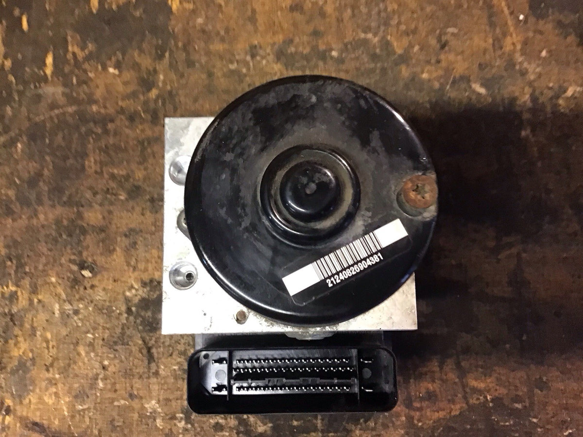VOLKSWAGEN GOLF MK5 ABS PUMP MODULE 1K0614517AE 1K0907379AC 2004 20080