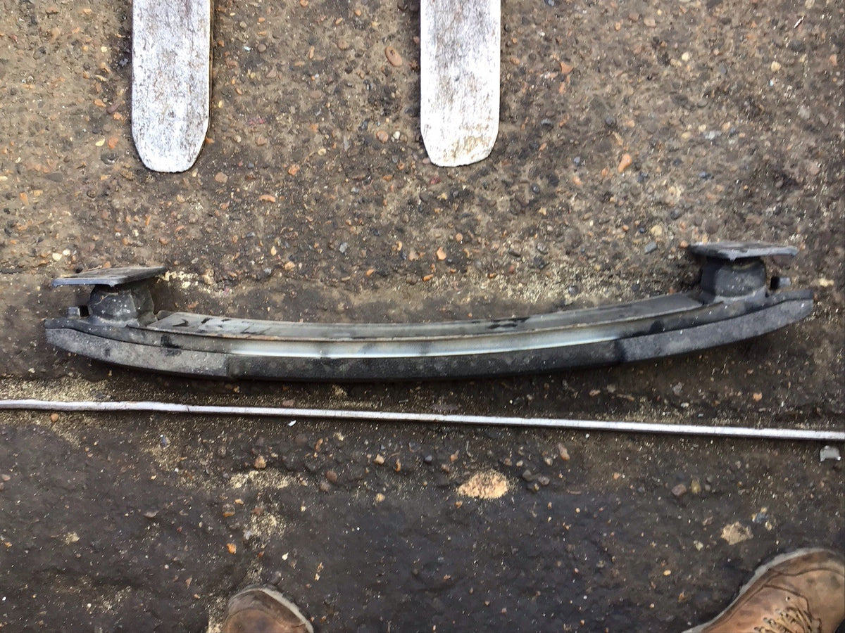 FIAT 500 FRONT BUMPER SUPPORT BAR CRASH BAR WITH FOAM 2008 20157