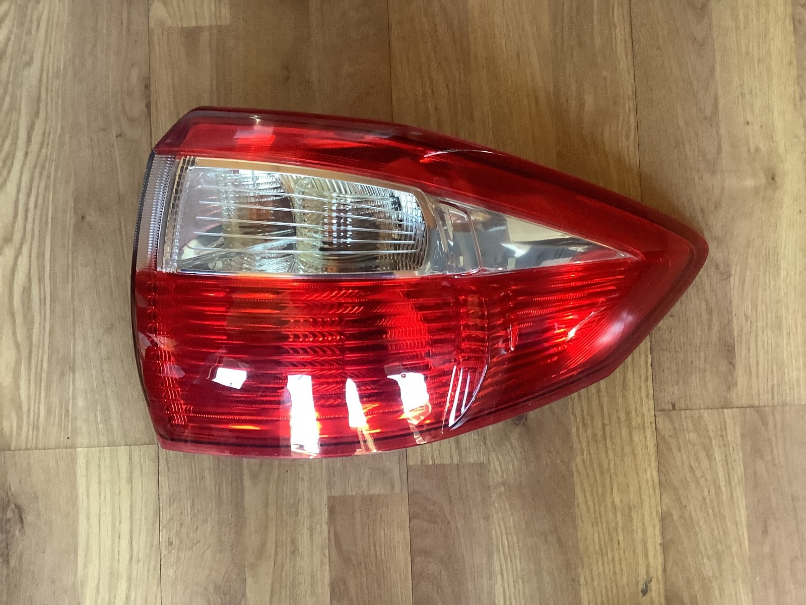FORD C MAX DRIVER'S SIDE O/S REAR LIGHT AM51 13404 BF 2010 20150