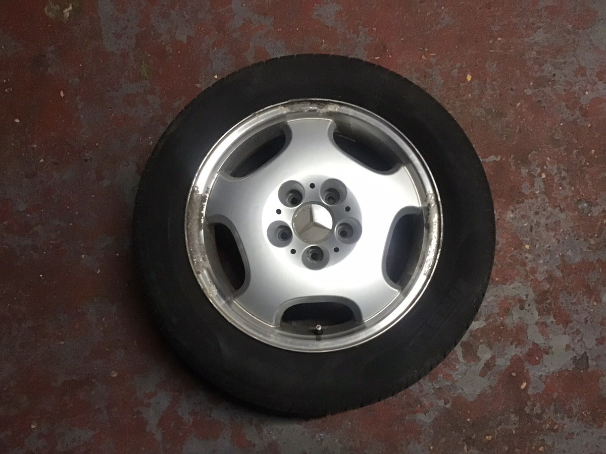 MERCEDES E CLASS W210 ALLOY WHEEL 16'' TYRE 215X55X16 2104010402 1995 20025