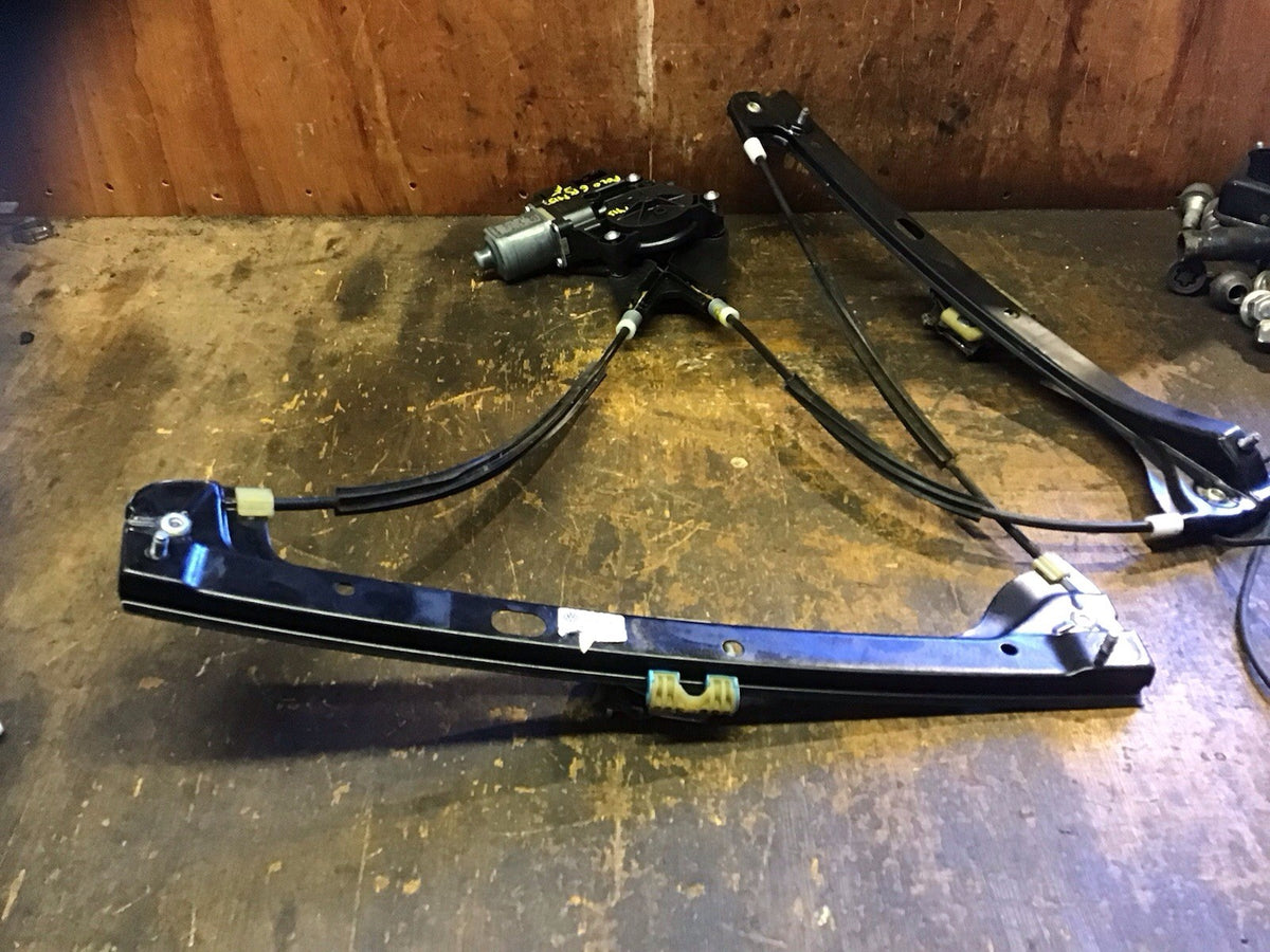 POLO 6R PASSENGERS FRONT WINDOW MOTOR AND REGULATOR 6R0959801T 5 DOOR 09 20136