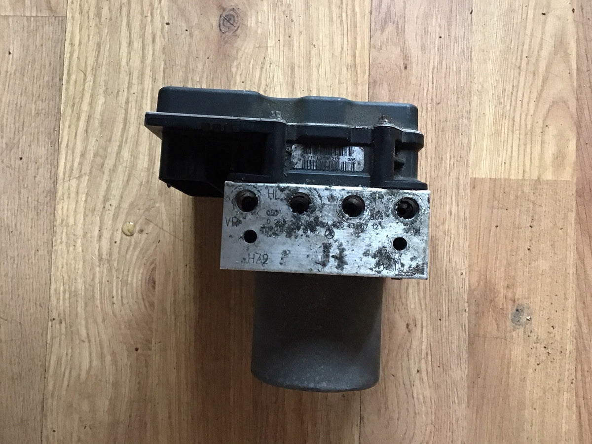 MERCEDES A CLASS W169 ABS PUMP MODULE 0265230870 A0064316712 2005 20124