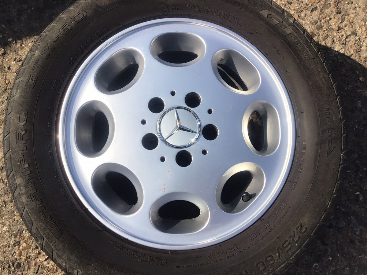 MERCEDES S CLASS W126 ALLOY WHEEL 15'' TYRE 8 HOLE 225X60X15 1980 19912