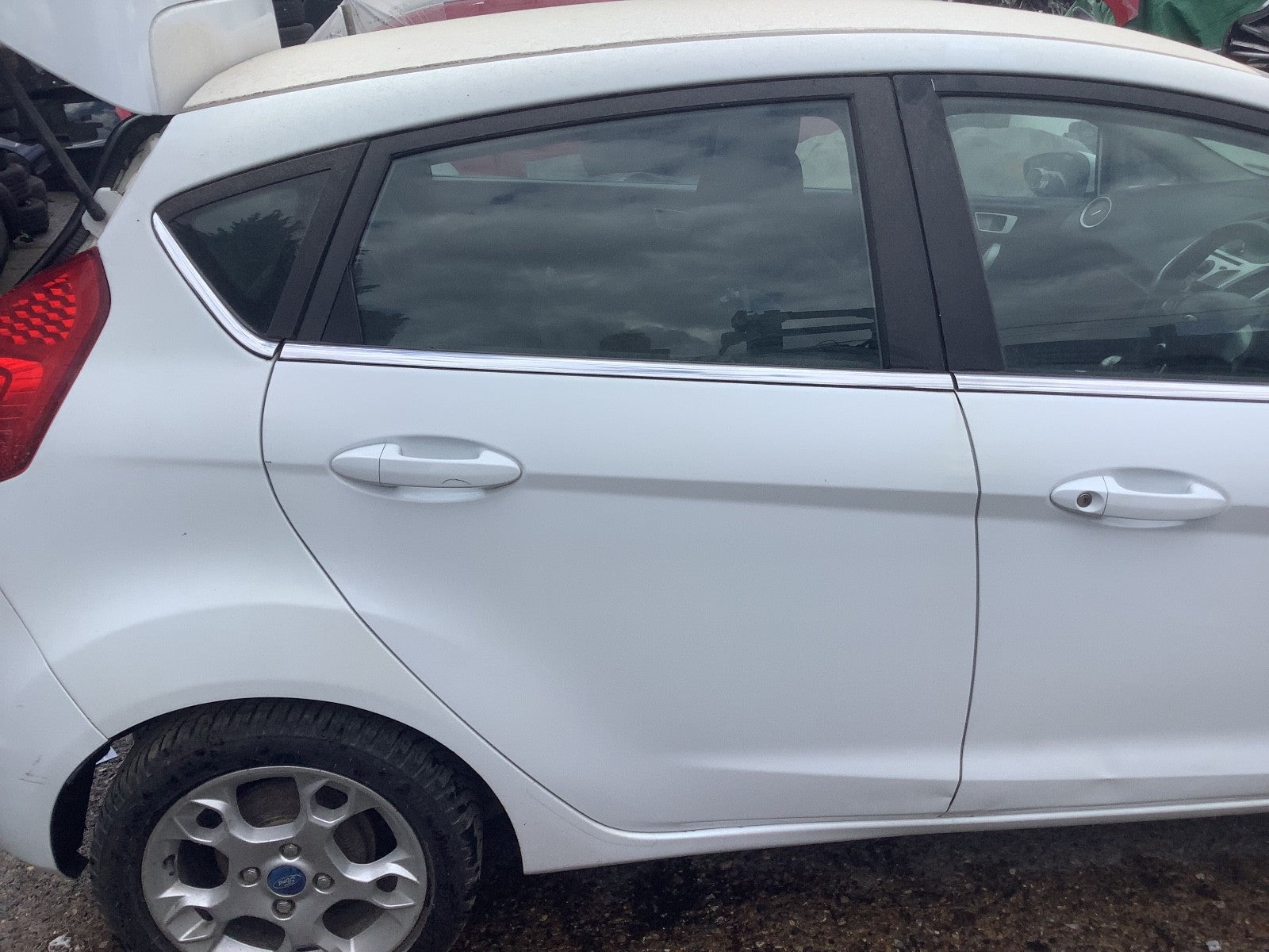 FORD FIESTA MK7 DRIVER'S SIDE O/S REAR  DOOR FROZEN WHITE 2008 20170