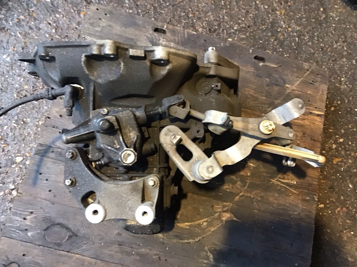 VAUXHALL CORSA E 1.2 PETROL GEARBOX 5 SPEED 59000 MILES FFS394  2015 20194