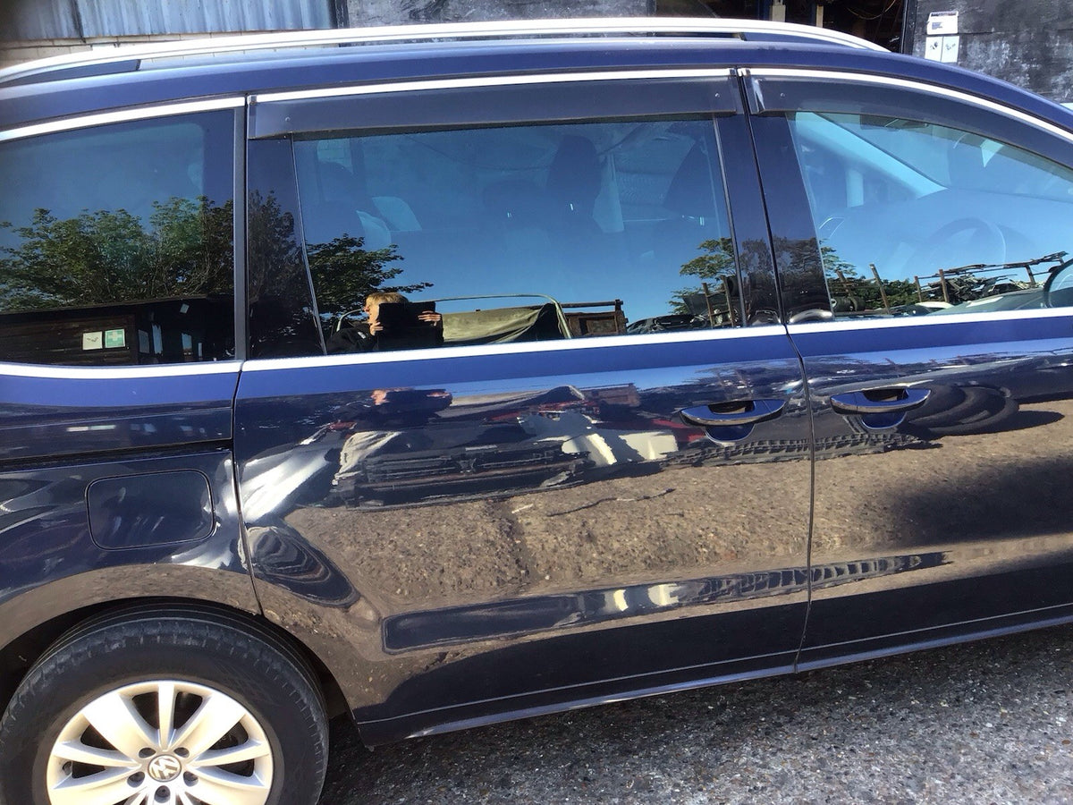 VOLKSWAGEN SHARAN MK2 DRIVERS SIDE SLIDING REAR DOOR NIGHT BLUE LH5X 10 20233