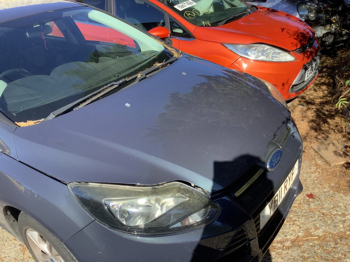 FORD FOCUS MK3  BONNET MIDNIGHT SKY  2011 20154