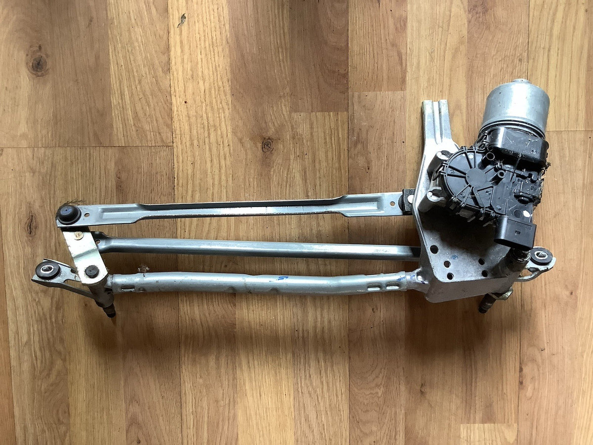 PEUGEOT 208 FRONT WIPER MOTOR AND LINKAGE 9815497680 2012 20184