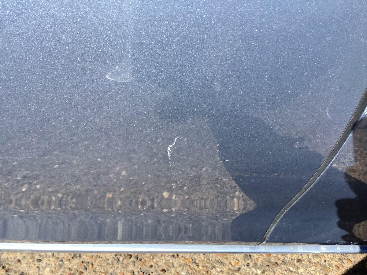 VOLKSWAGEN GOLF MK6 DRIVER'S SIDE O/S REAR DOOR SHARK BLUE LA5Q 09 20124
