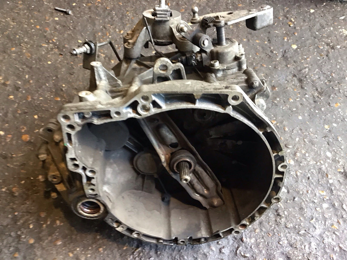 BMW MINI R56 1.6 GEARBOX  MANUAL 6 SPEED 72000 MILES 2007 20116