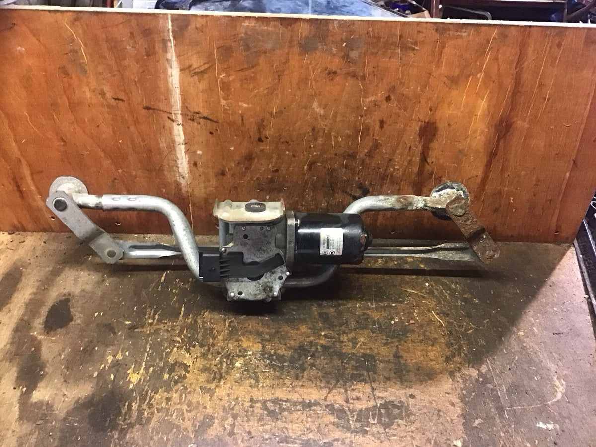 PEUGEOT EXPERT FRONT WIPER MOTOR WITH LINKAGE 443122362019 2012 20188
