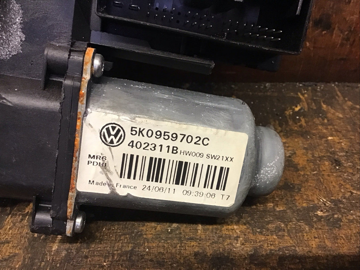 VOLKSWAGEN GOLF MK6 PASSENGERS FRONT  WINDOW MOTOR REGULATOR 5K0959702C 09 20124