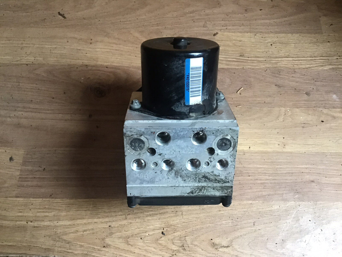 VOLKSWAGEN PASSAT B6 ABS PUMP MODULE 3C0614095Q  2005 201010