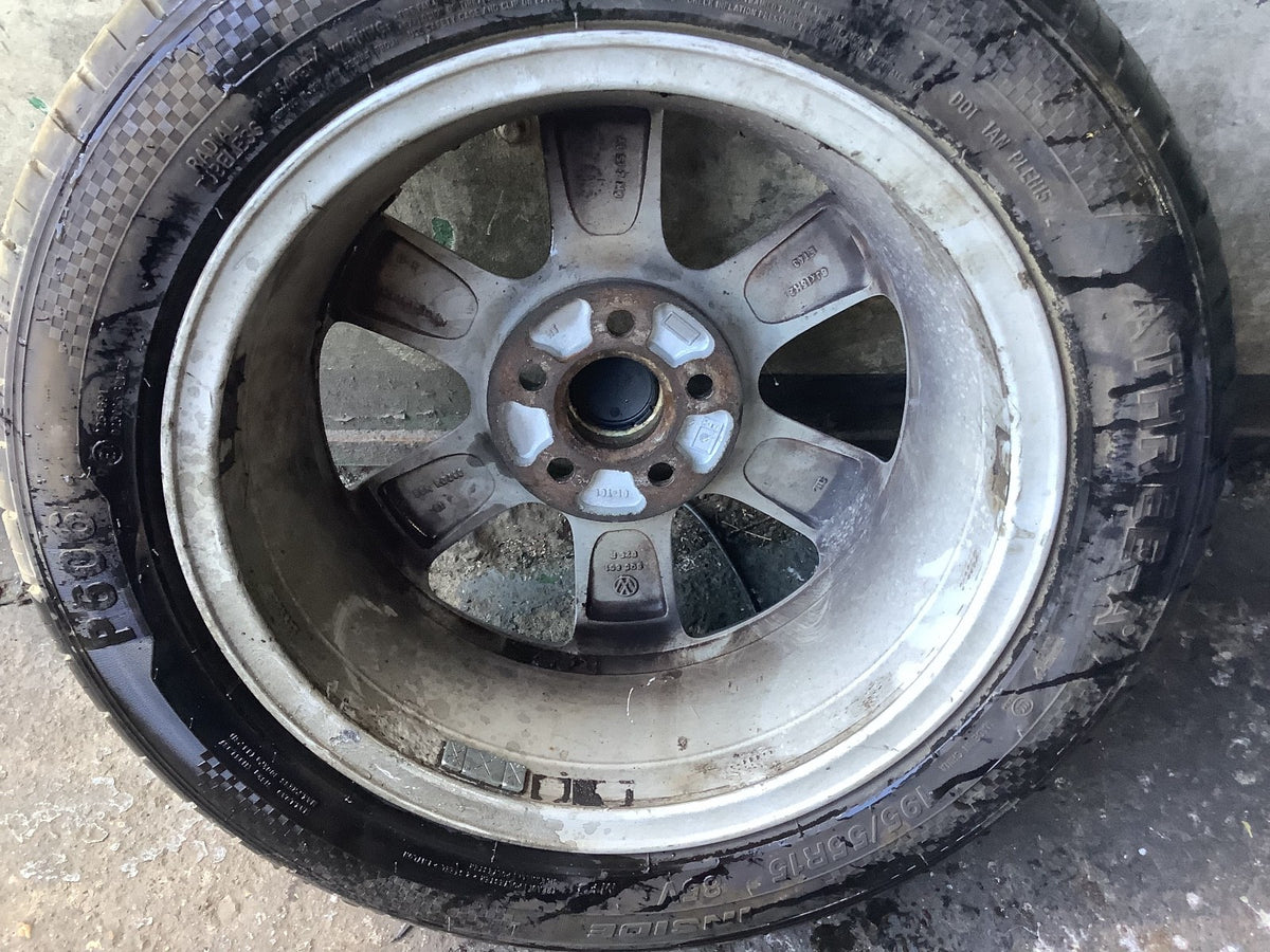 VOLKSWAGEN POLO 9N3 ALLOY WHEEL 15'' 6Q0601025R WITH TYRE 195X55X15 2005 200911