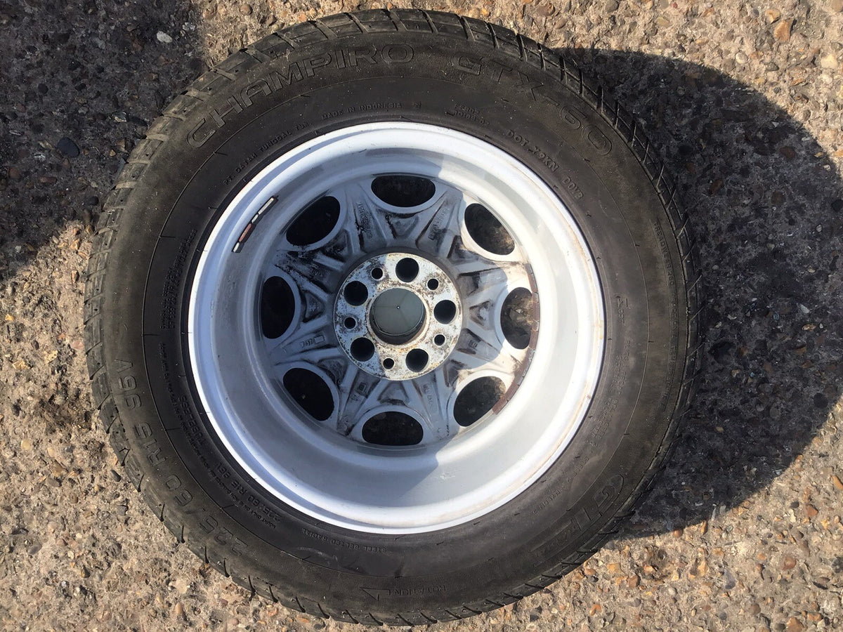 MERCEDES S CLASS W126 ALLOY WHEEL 15'' TYRE 8 HOLE 225X60X15 1980 19915