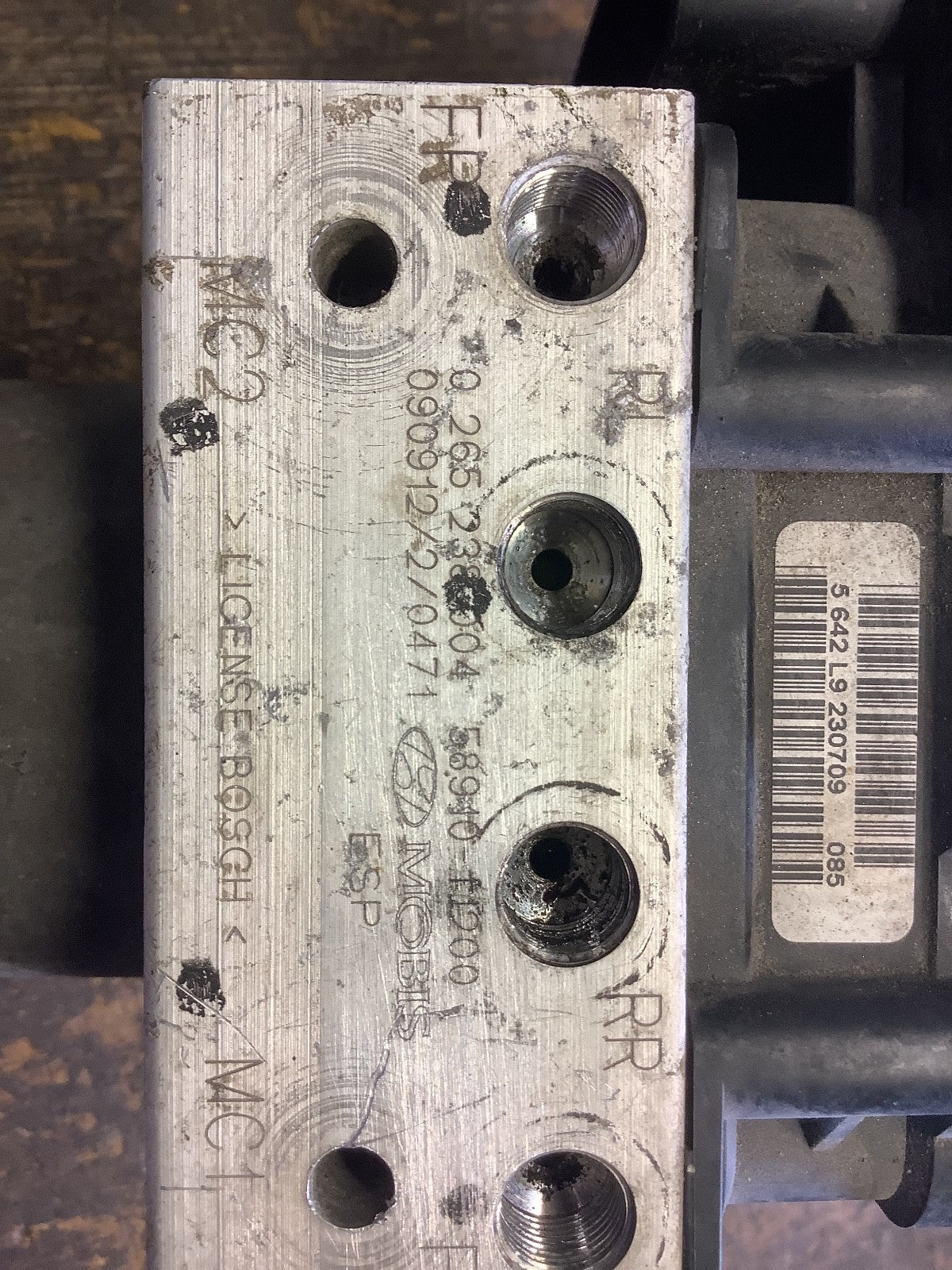 HYUNDAI I20 MK1  ABS PUMP MODULE PETROL 0265238004  2008 20128