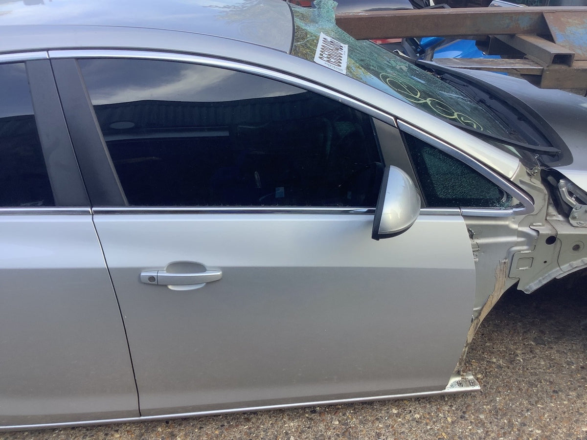 VAUXHALL ASTRA J DRIVER'S SIDE O/S FRONT  DOOR SOVERIGN SILVER Z176 2009 20151