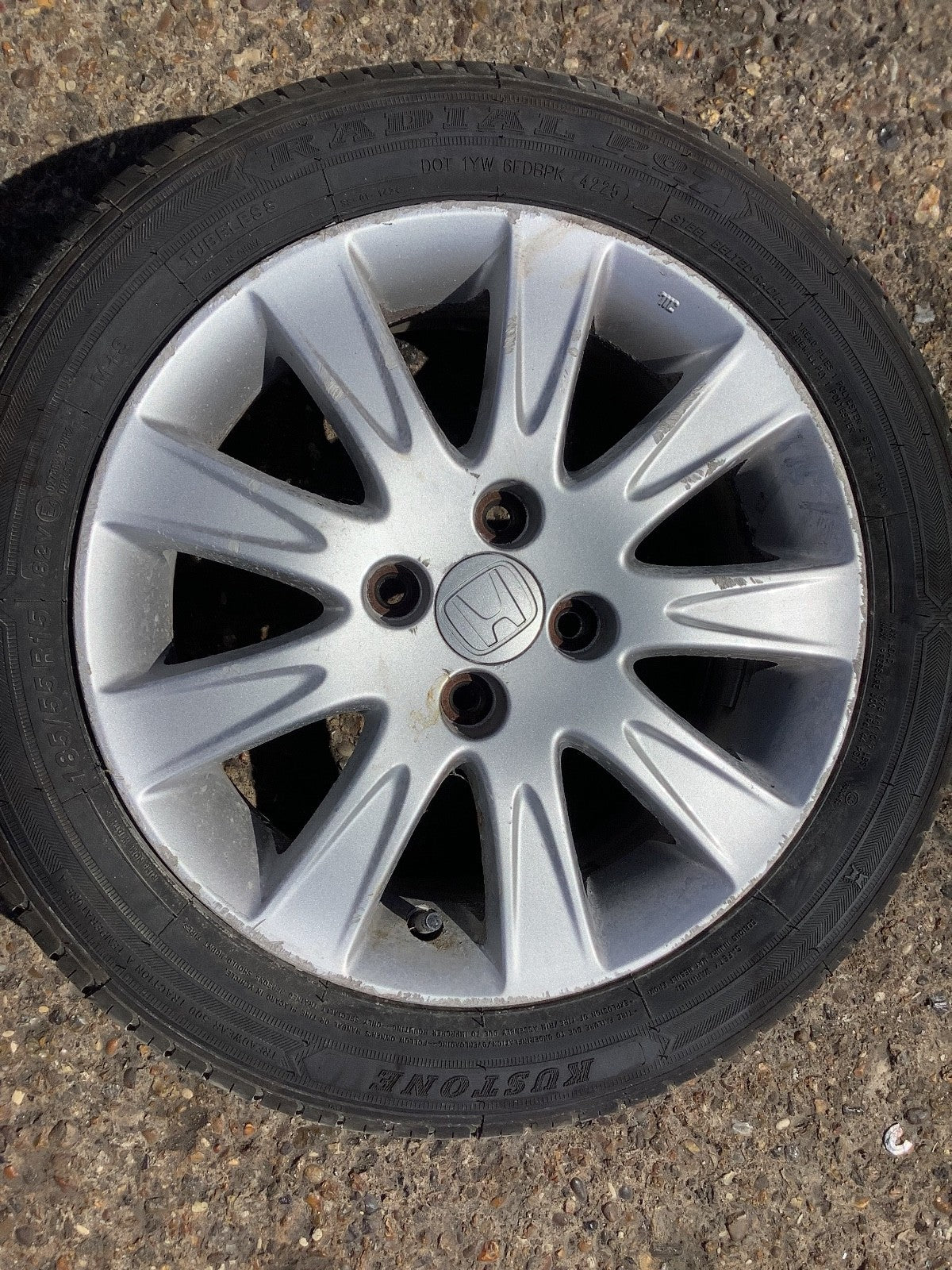 HONDA  JAZZ MK2 ALLOY WHEEL 15'' TYRE 185X55X15 SAA 560F 2002 20093