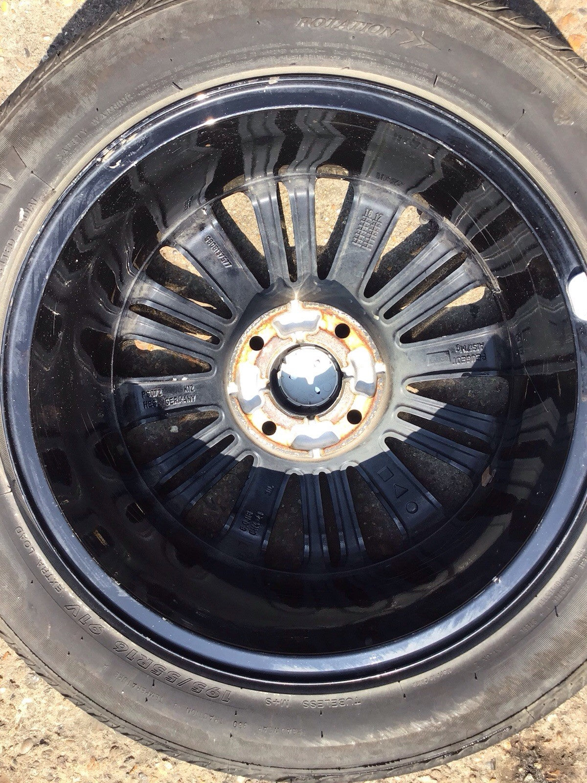 PEUGEOT 208 ALLOY WHEEL 16'' 9808137577 TYRE 195X55X15  2012 20198