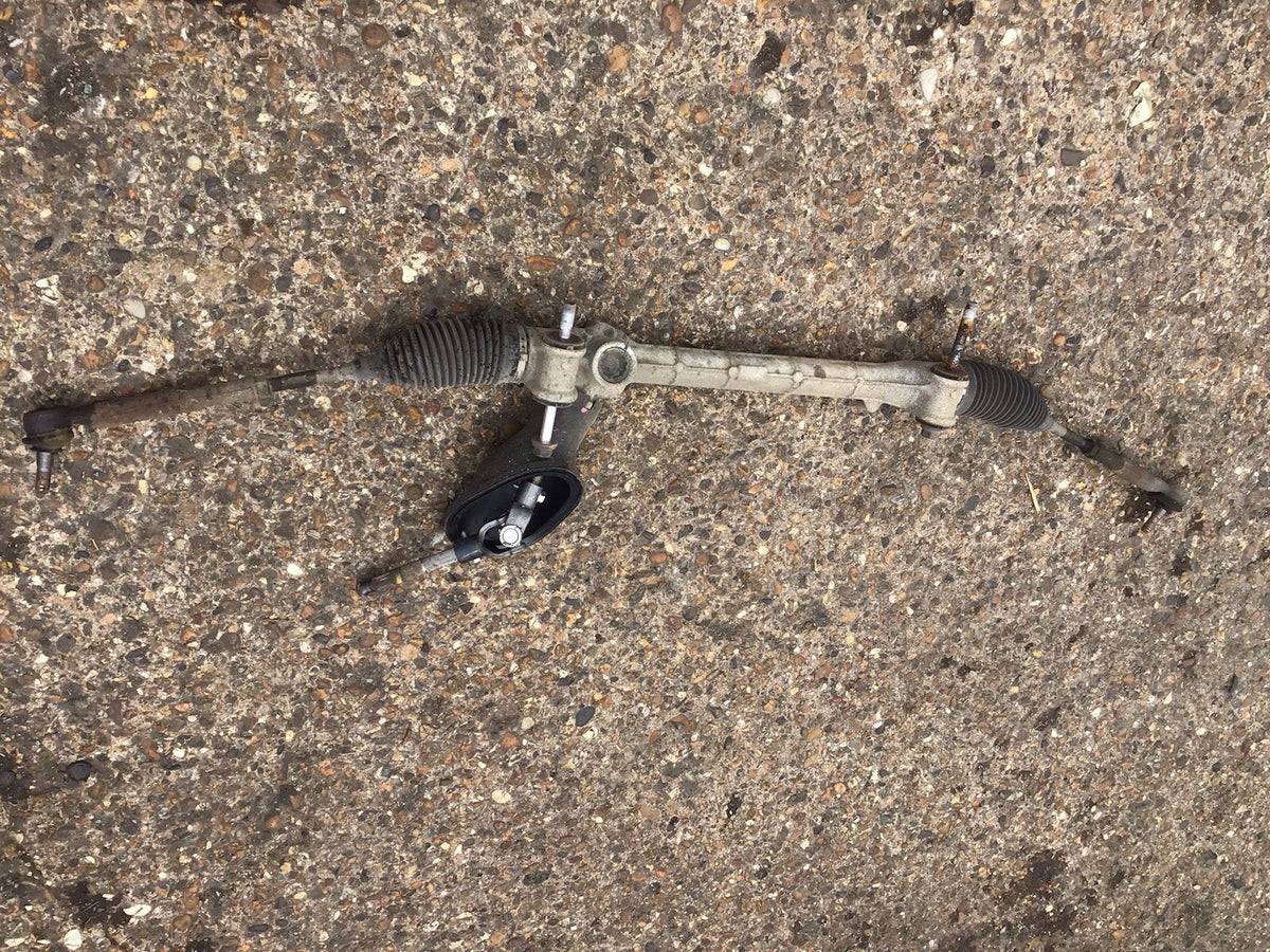 TOYOTA YARIS MK2 1.3 PETROL MANUAL STEERING RACK 2006 201111