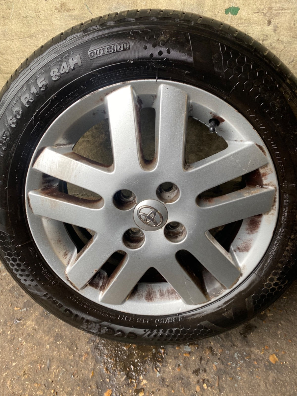 TOYOTA YARIS MK2 ALLOY WHEEL 15'' PZ406 B0675 ZC WITH TYRE 185X60X15 2006 20113