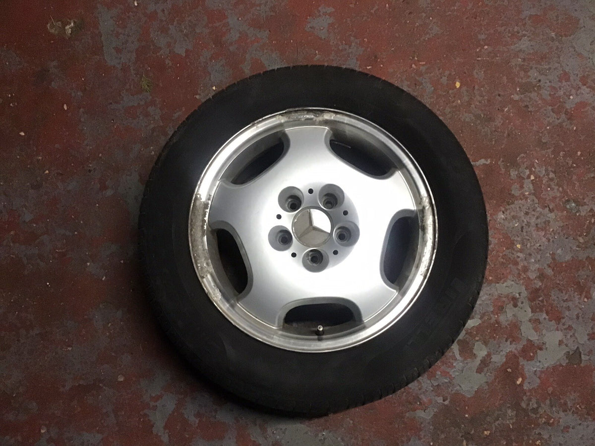 MERCEDES E CLASS W210 ALLOY WHEEL 16'' TYRE 215X55X16 2104010402 1995 20023